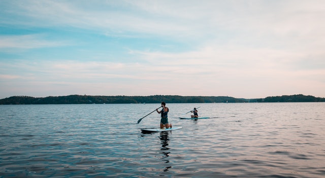 Kayaking vs Paddle Boarding